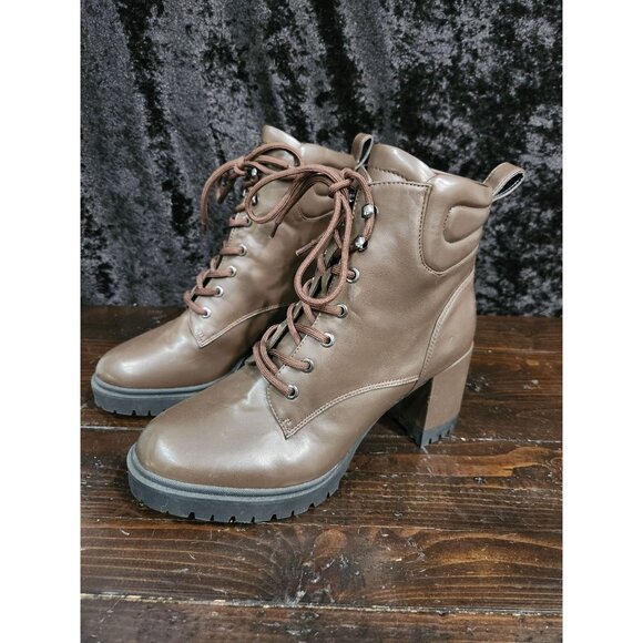 NEW Aerolsoles Esen Brown Lace-up Heeled Combat Boots/Sz. 9.5M - Picture 1 of 9
